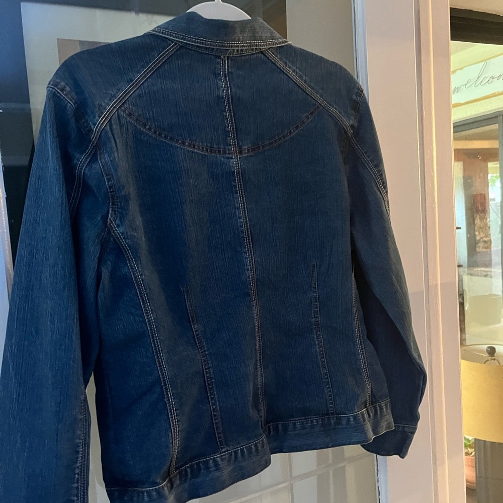 Jean Jacket - Picture 3 of 4